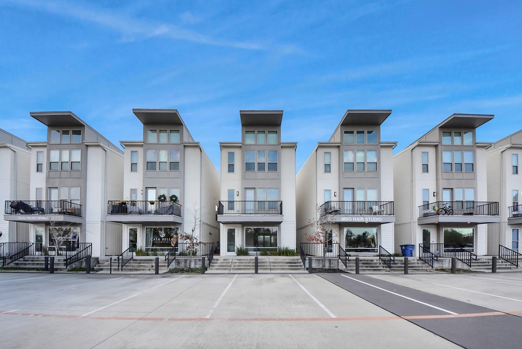 18716 Centro Main Street - Photo 31