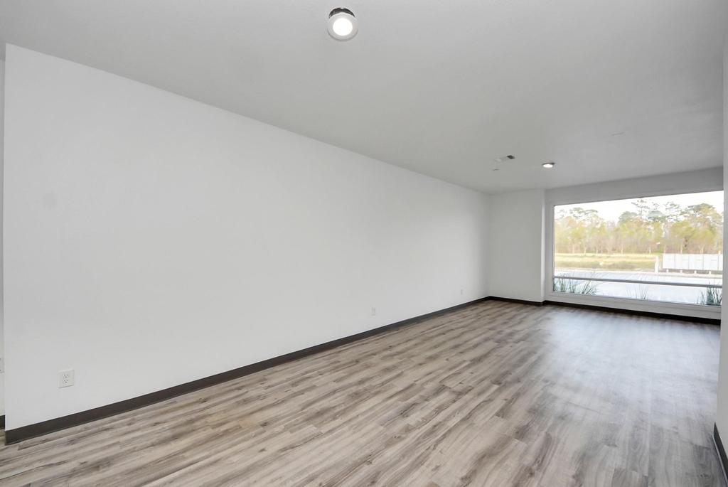18716 Centro Main Street - Photo 18