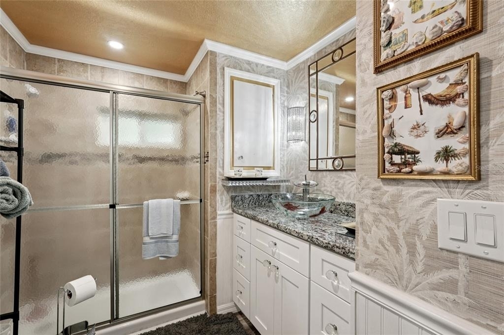 712 Roma Road - Photo 11