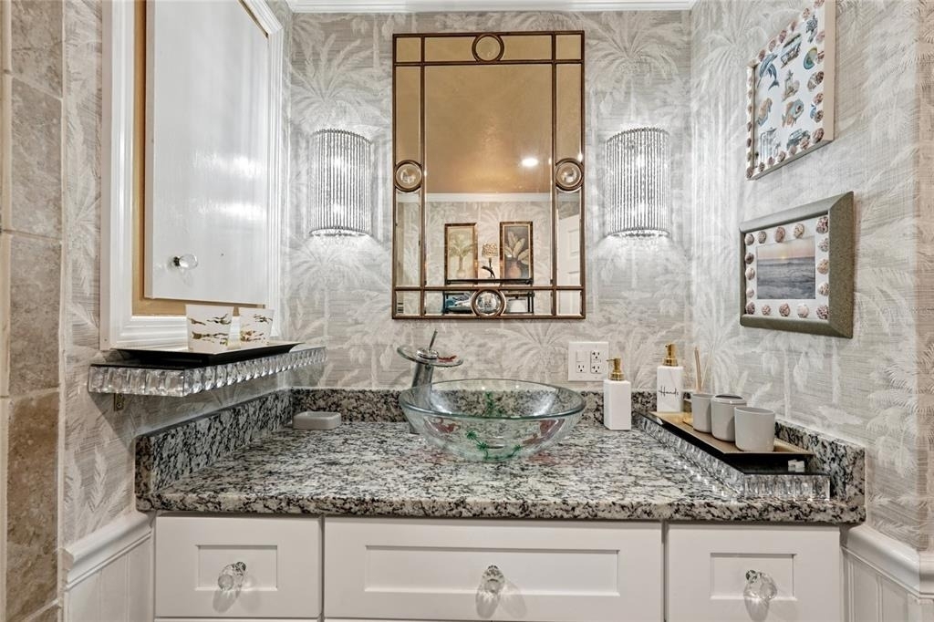 712 Roma Road - Photo 12
