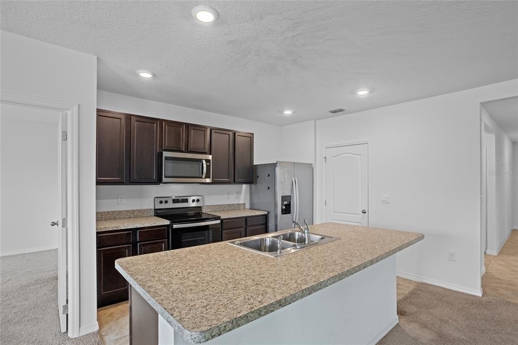 2143 Kalin Way - Photo 18