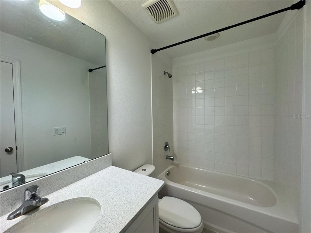 2962 Voyager Avenue - Photo 18