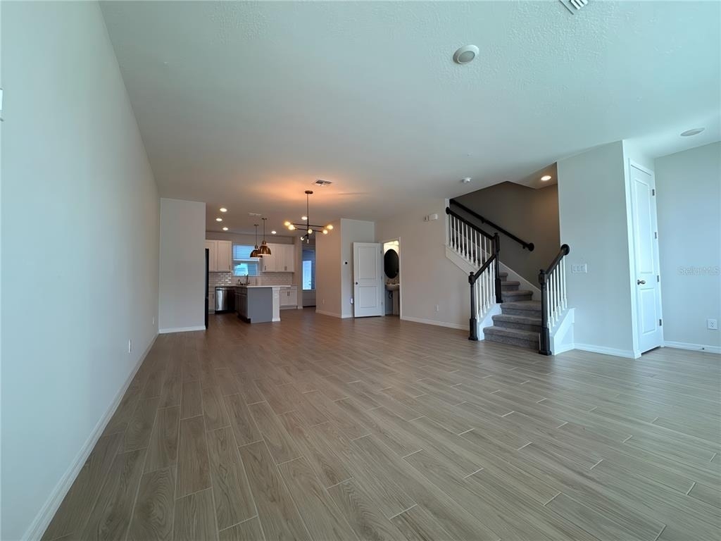 2962 Voyager Avenue - Photo 6