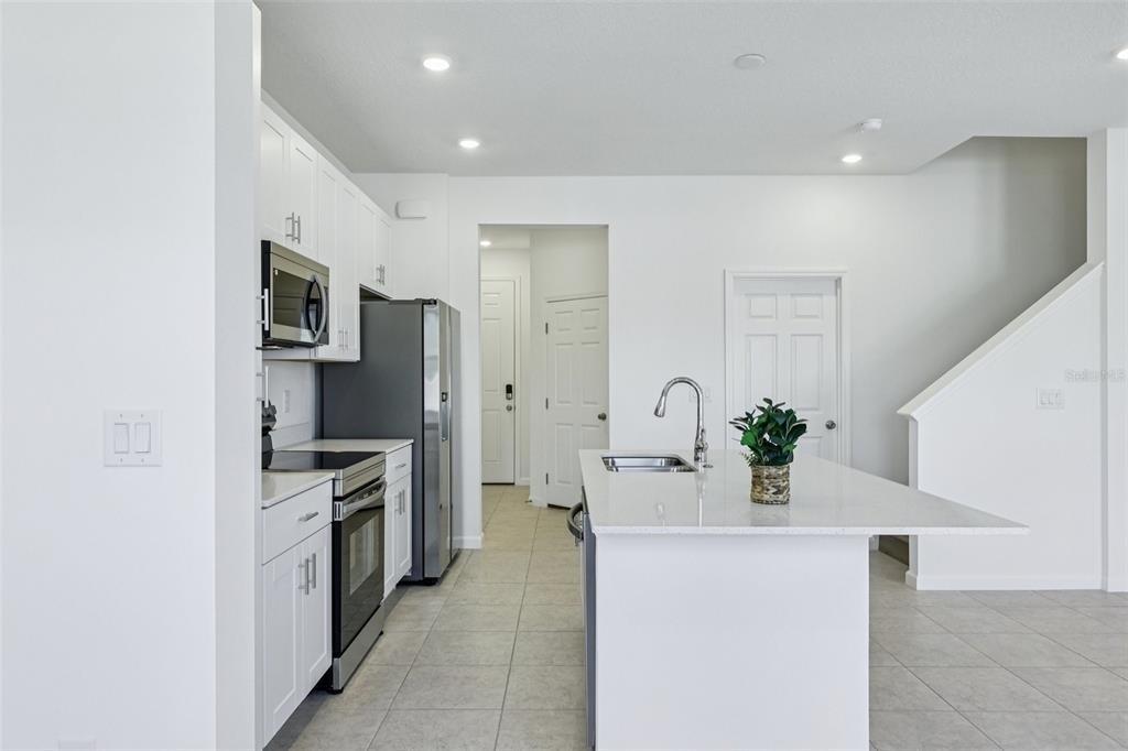 24101 Manuma Street - Photo 3