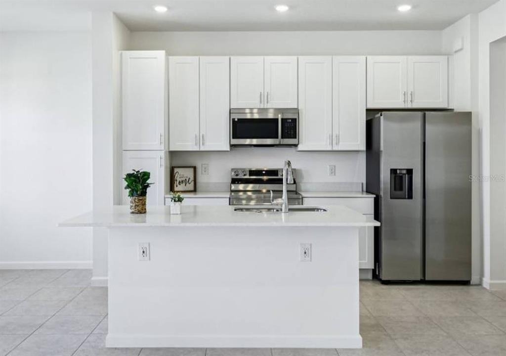 24101 Manuma Street - Photo 3