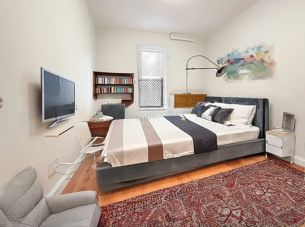 405 West 45th Street - Photo 2