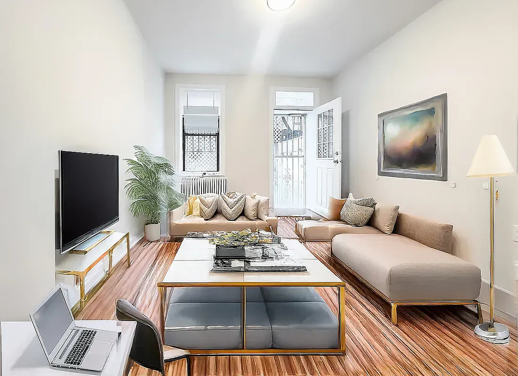 405 West 45th Street - Photo 1