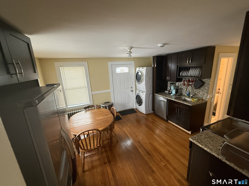 75 Birdsey Avenue - Photo 8