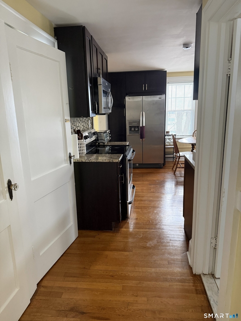75 Birdsey Avenue - Photo 4