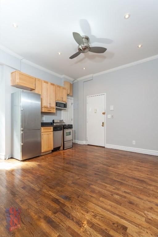 248 Mott Street - Photo 4