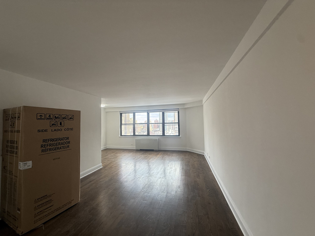 240 East 82nd Street - Photo 0