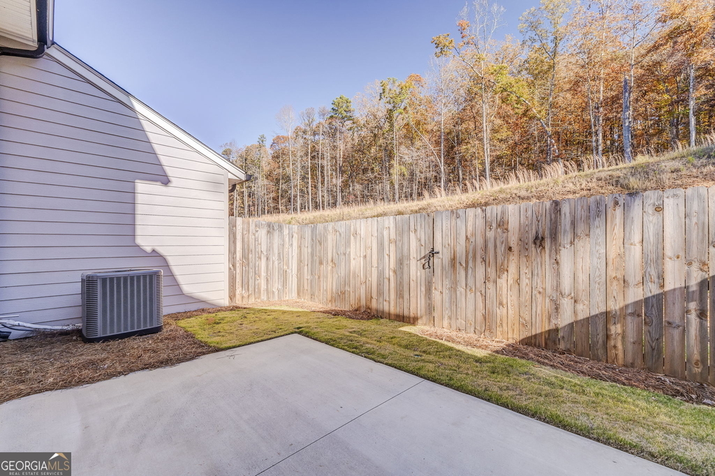 77 Chateau Drive - Photo 51