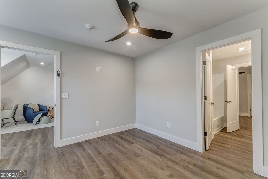 77 Chateau Drive - Photo 41