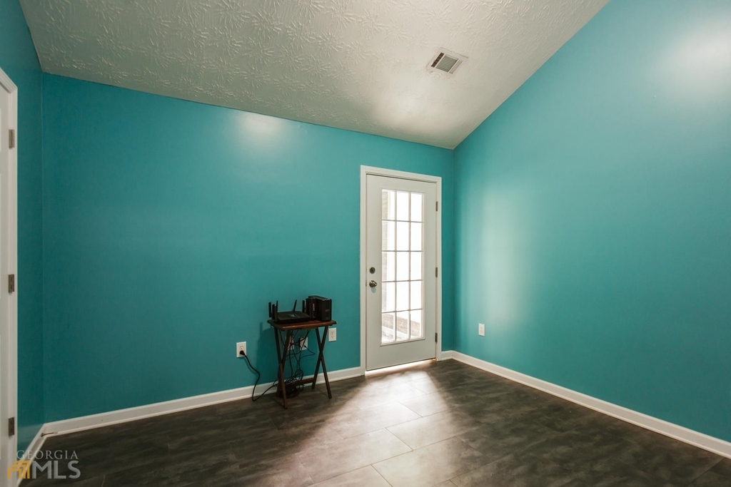 137 Bristol Woods Drive - Photo 7
