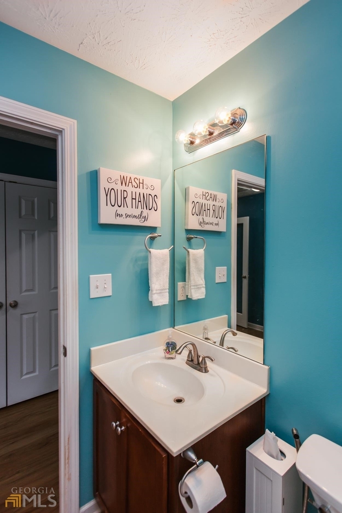 137 Bristol Woods Drive - Photo 6