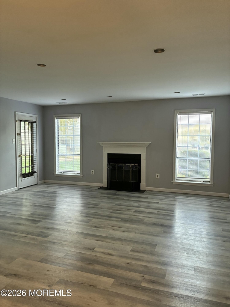 419 Hancock Place - Photo 0