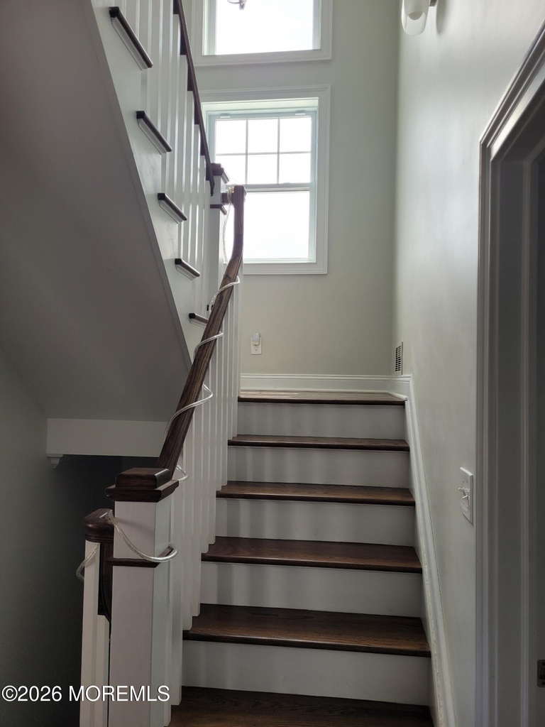 312 Saint Louis Avenue - Photo 6