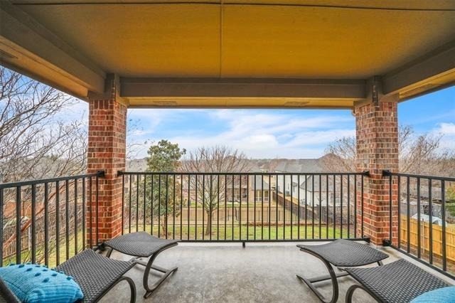 5048 Exposition Way - Photo 15