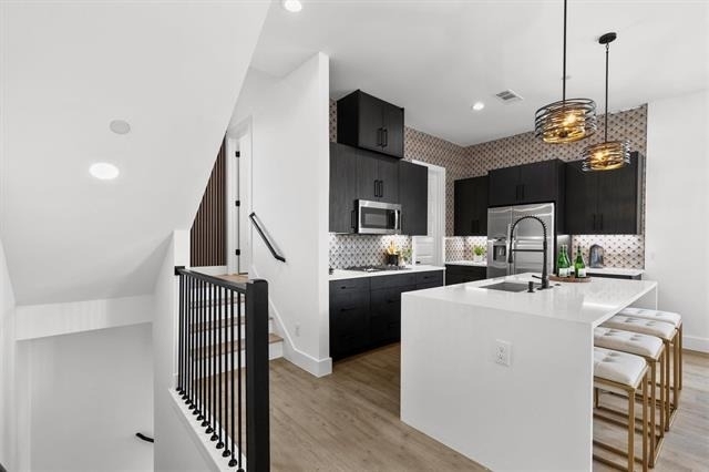 727 W 10th Street - Photo 4