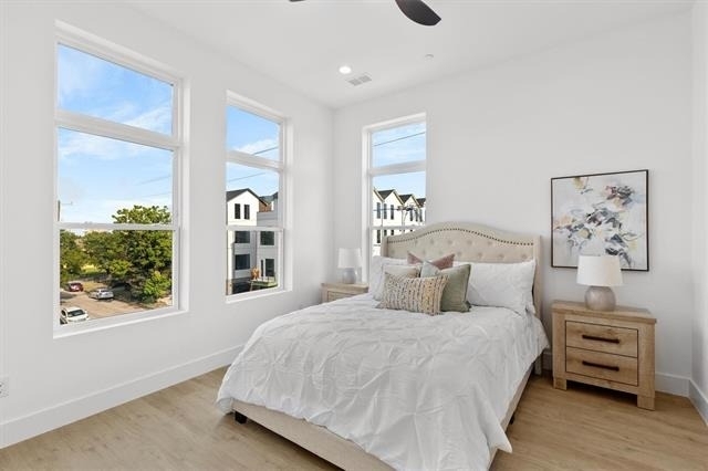 727 W 10th Street - Photo 20