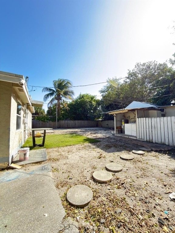 1832 Ne 49th Street - Photo 9