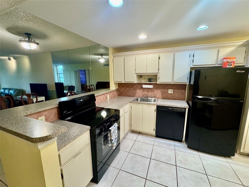 804 Cypress Boulevard - Photo 4
