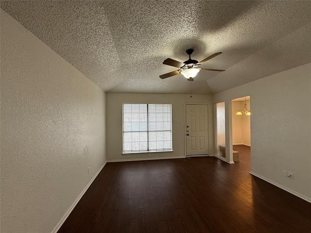 2509 Stanford Street - Photo 3