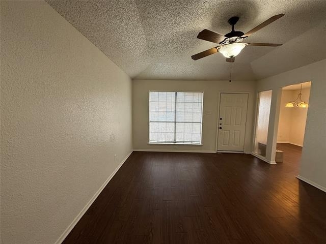 2509 Stanford Street - Photo 4
