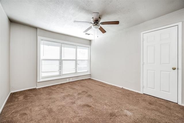 701 Lakey Street - Photo 20