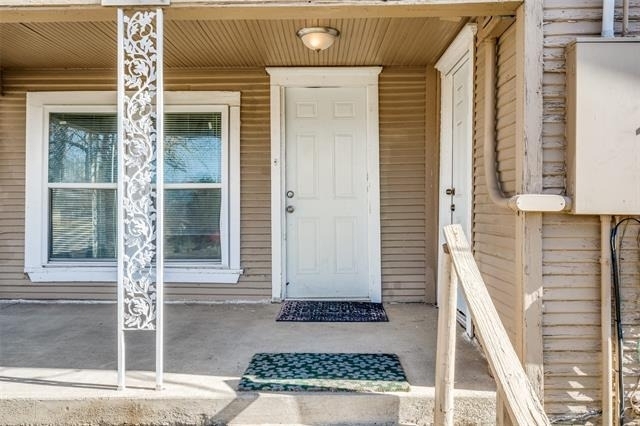701 Lakey Street - Photo 4