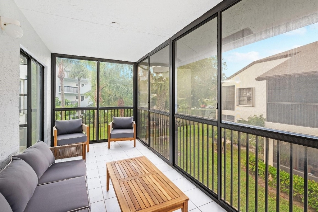3258 Jog Park Drive - Photo 7