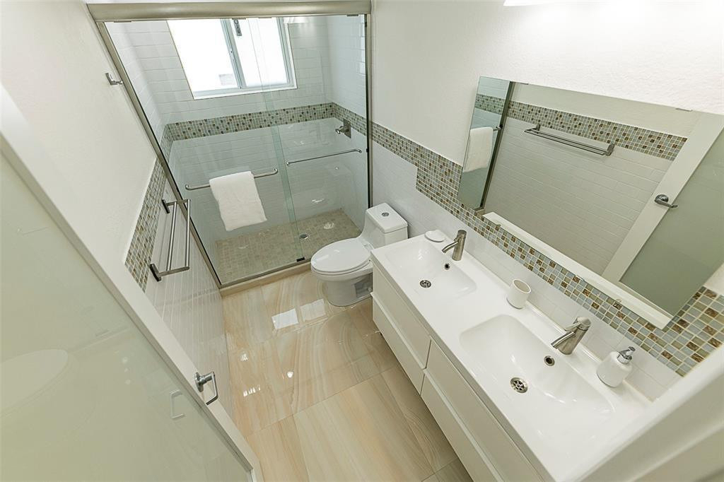 1162 Hayes Street - Photo 6