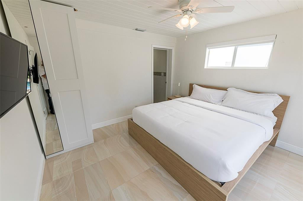 1162 Hayes Street - Photo 16
