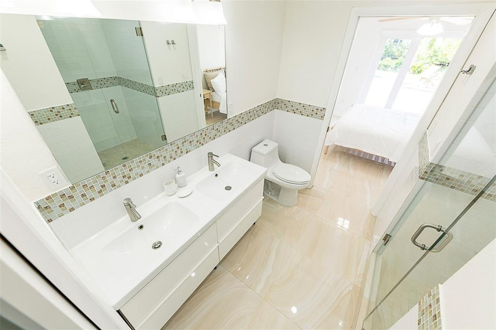 1162 Hayes Street - Photo 13