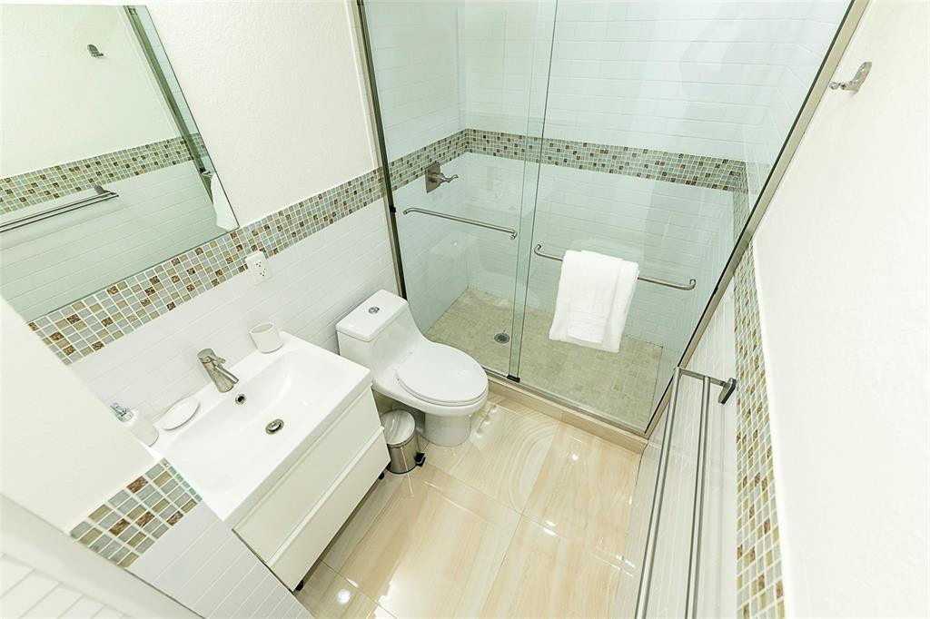 1162 Hayes Street - Photo 20