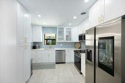 226 Corsair Avenue - Photo 11