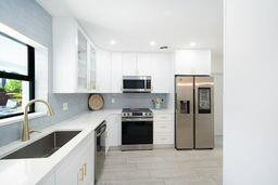 226 Corsair Avenue - Photo 10