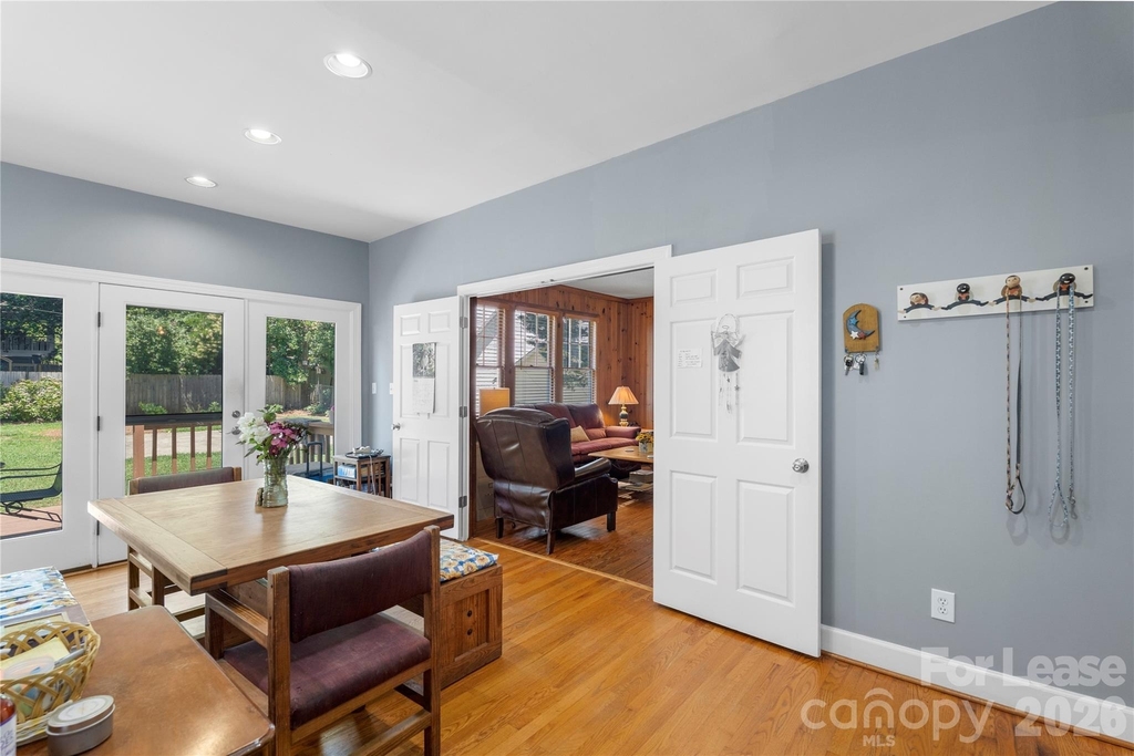 1610 Park Road - Photo 10