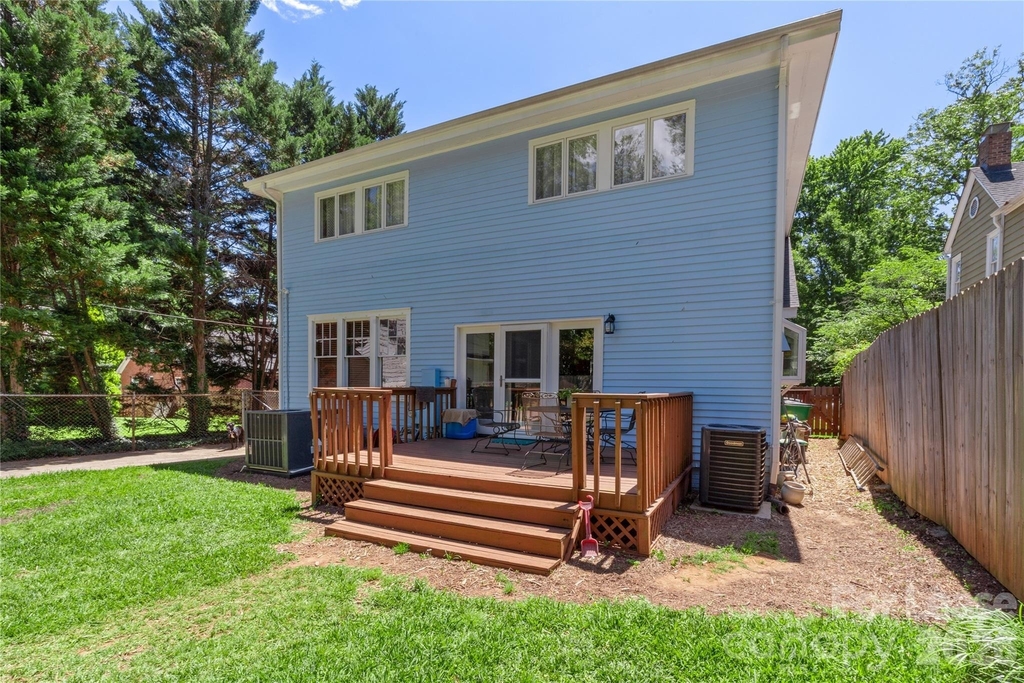 1610 Park Road - Photo 35
