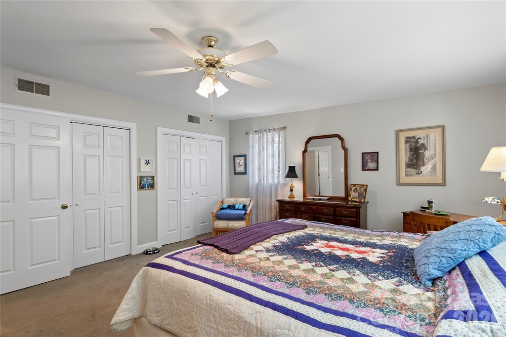 1610 Park Road - Photo 24