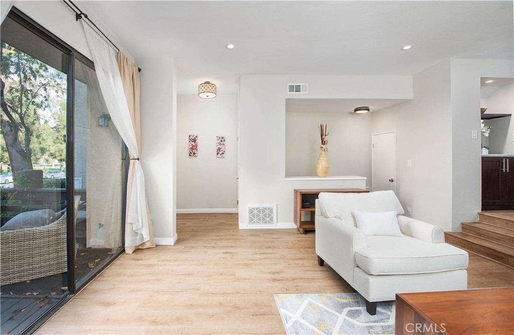 21820 Marylee Street - Photo 4