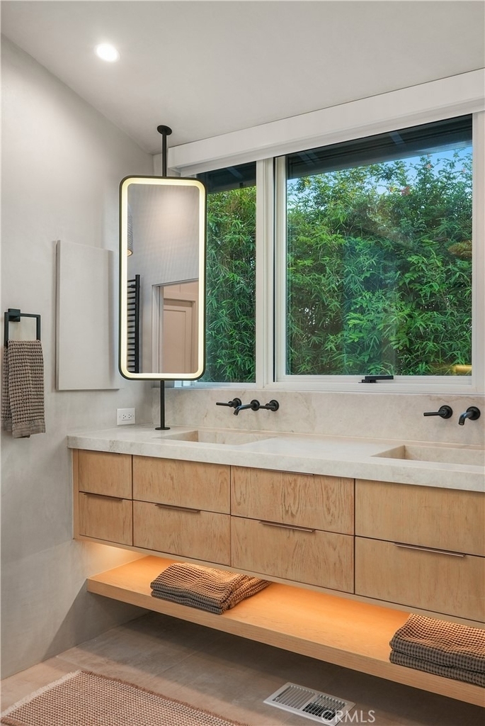 592 Bluebird Canyon Drive - Photo 34
