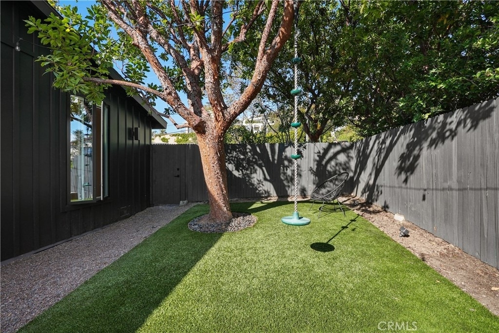 592 Bluebird Canyon Drive - Photo 59