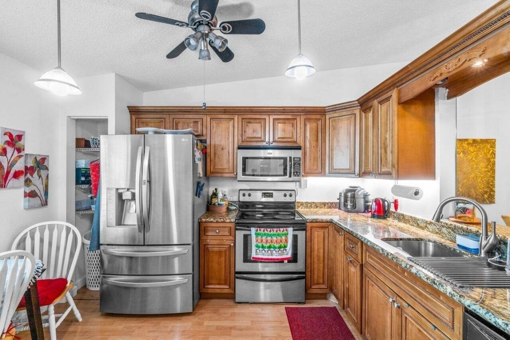18855 Candlewick Drive - Photo 8