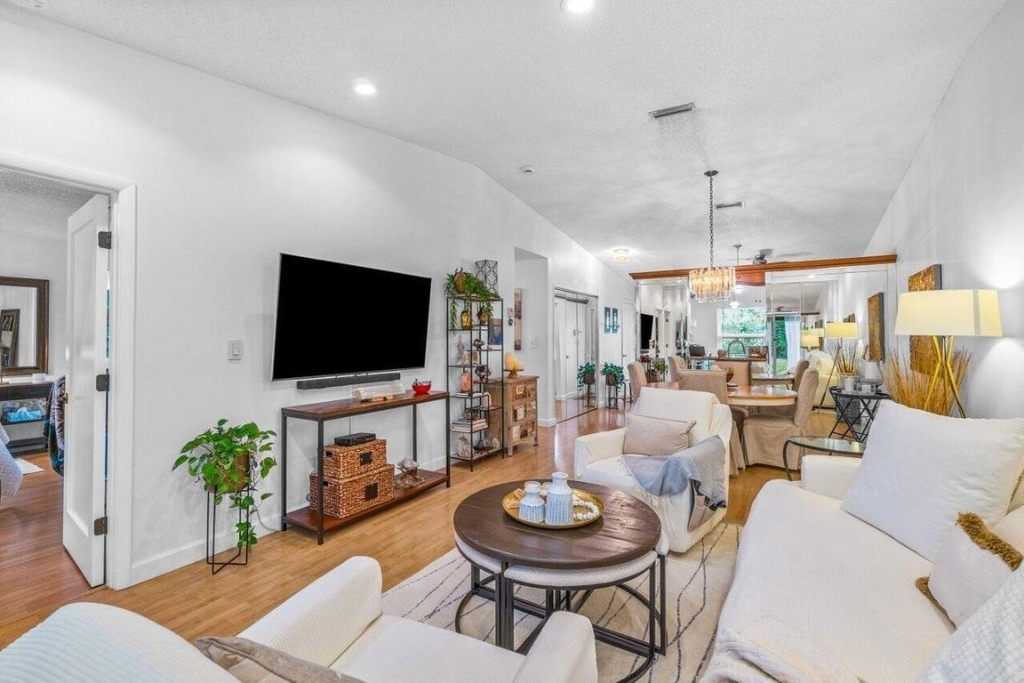 18855 Candlewick Drive - Photo 16