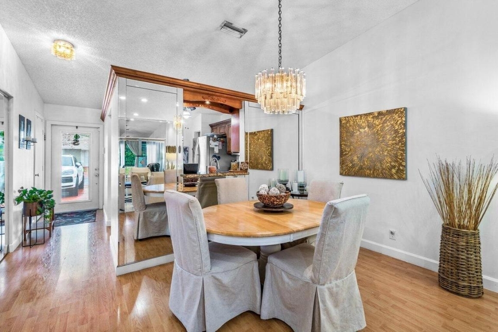 18855 Candlewick Drive - Photo 4