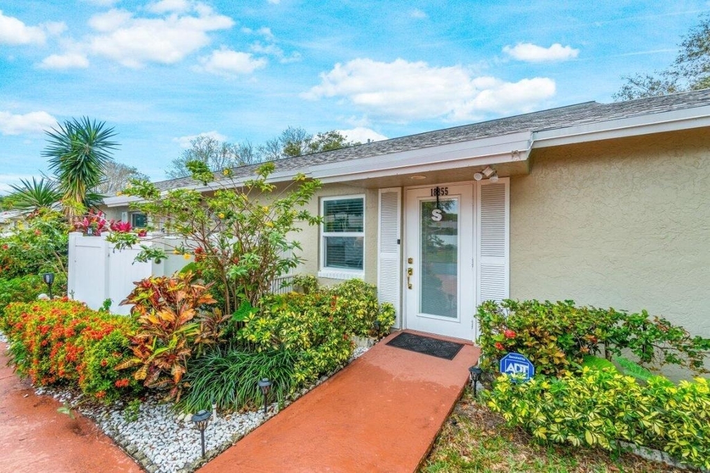 18855 Candlewick Drive - Photo 3