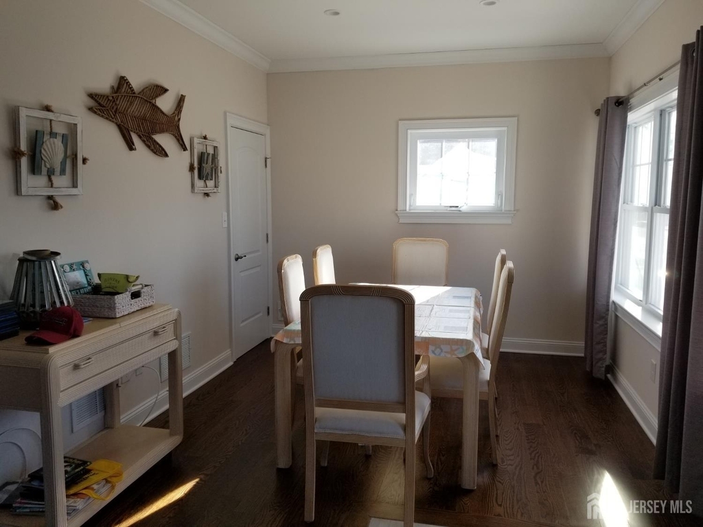 312 St Louis Avenue - Photo 6