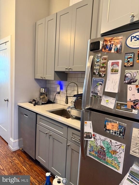 2217 Fitzwater Street - Photo 7