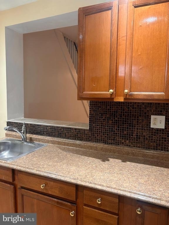 1308 W Lippincott Street - Photo 5